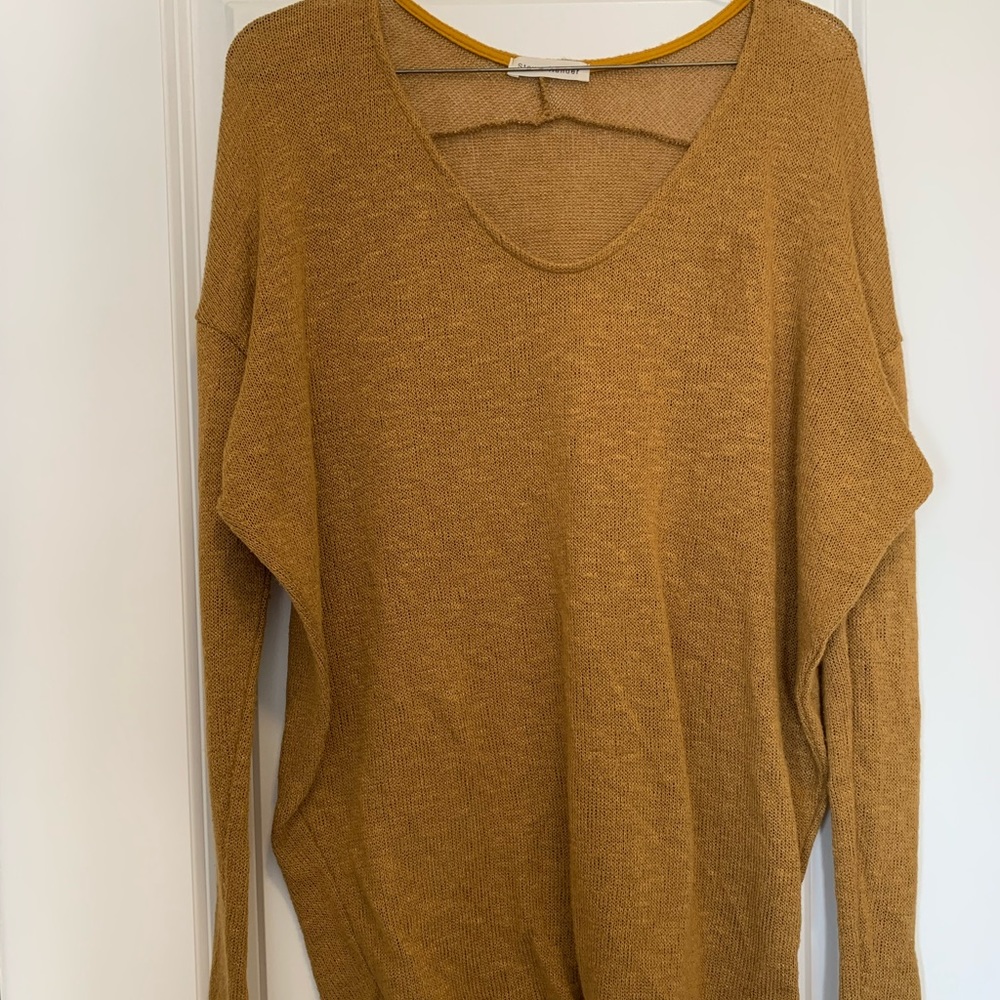 Women’s Sweater Size S